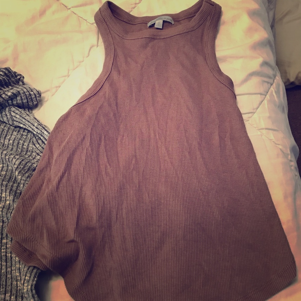 Cropped tank top